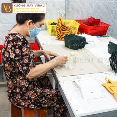 XƯỞNG MAY BALO, TÚI XÁCH VIBALI xưởng may balo gia công hcm