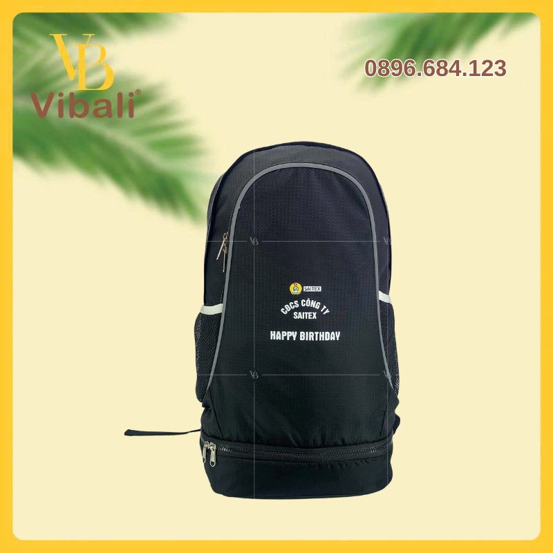 Gợi ý 25+ set quà tết cho nhân viên, người lao động mà doanh nghiệp nên chọn Balo du lịch SAITEX VBB065