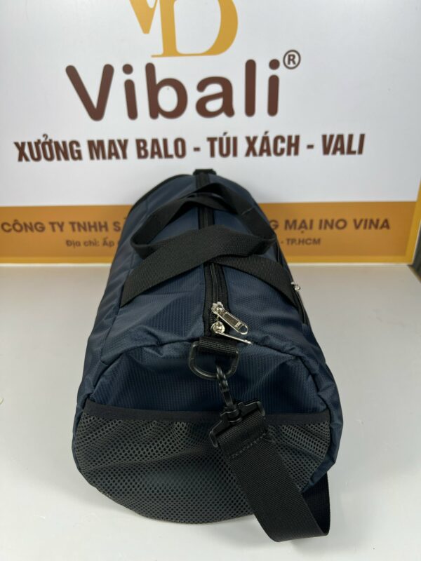 Túi trống thể thao VBT022 vải dù