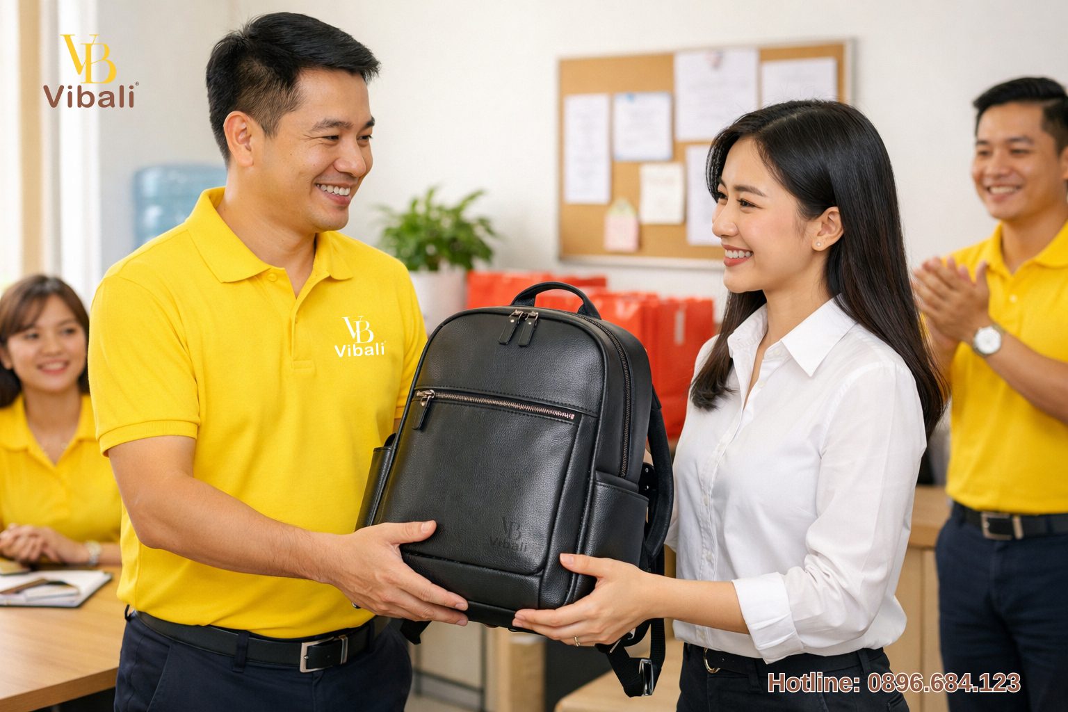 balo quà tặng ngày phụ nữ từ công đoàn in logo theo yêu cầu