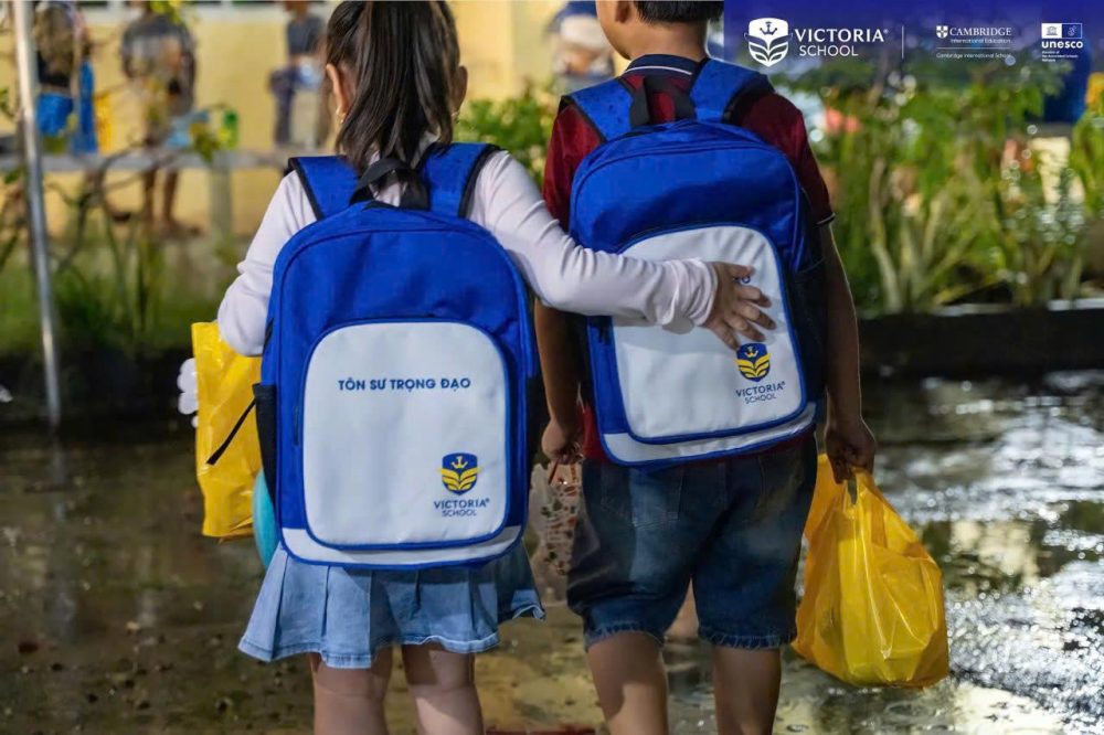 Đặt may balo học sinh từ thiện giá tốt tại Vibali Balo từ thiện đồng hành cùng các em học sinh nghèo vượt khó đến trường